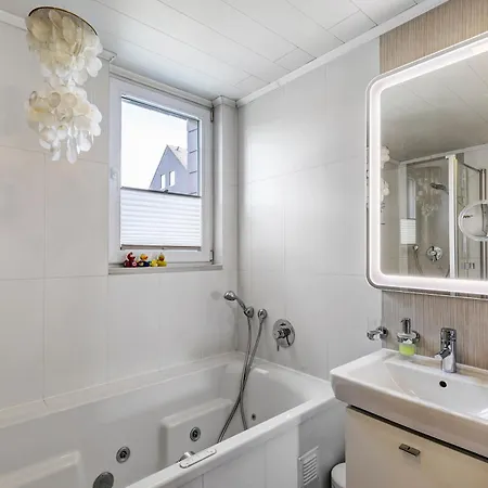 1 Apartament